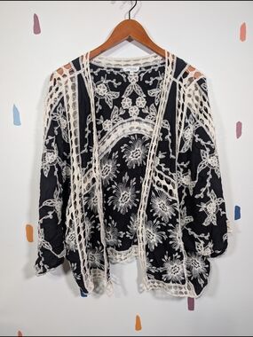 Siren Lily Black Kimono with Cream Embroidery